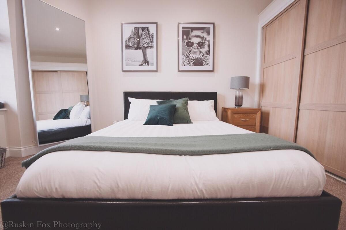 Impressive 3 Bedroom แอเบอร์ดีน ภายนอก รูปภาพ